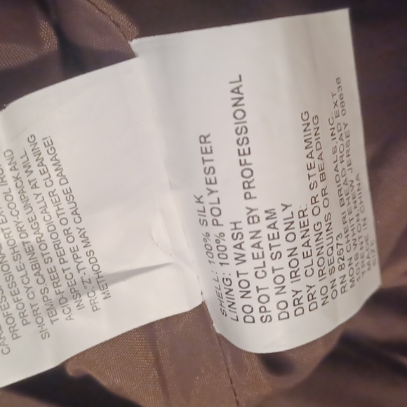 Montage Faux 2 Piece "Cocoa" Beaded Gown w/Jacket NEW- Sz. 8 - Picture 9 of 9